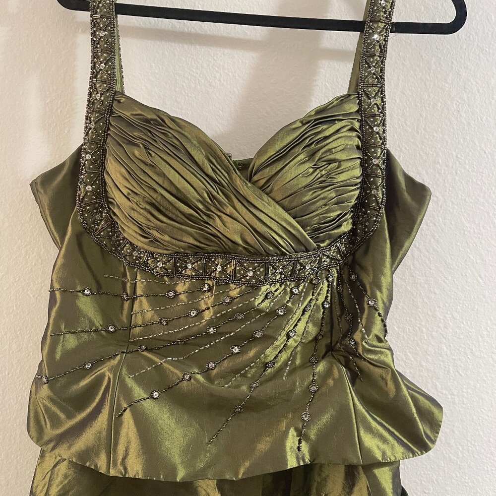 Fiest Olive Green Embellished Gown 2XL - Picture 3 of 7